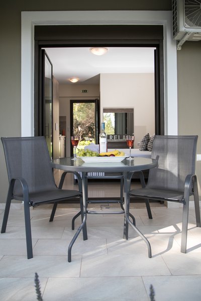 Hotel with 13 rooms in Gerakini Halkidiki Greece